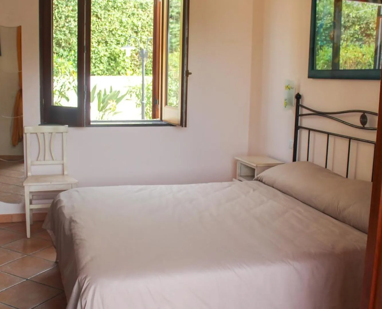 Affittacamere A F R O D I T E Lipari  0*, Lipari (Isola Lipari)