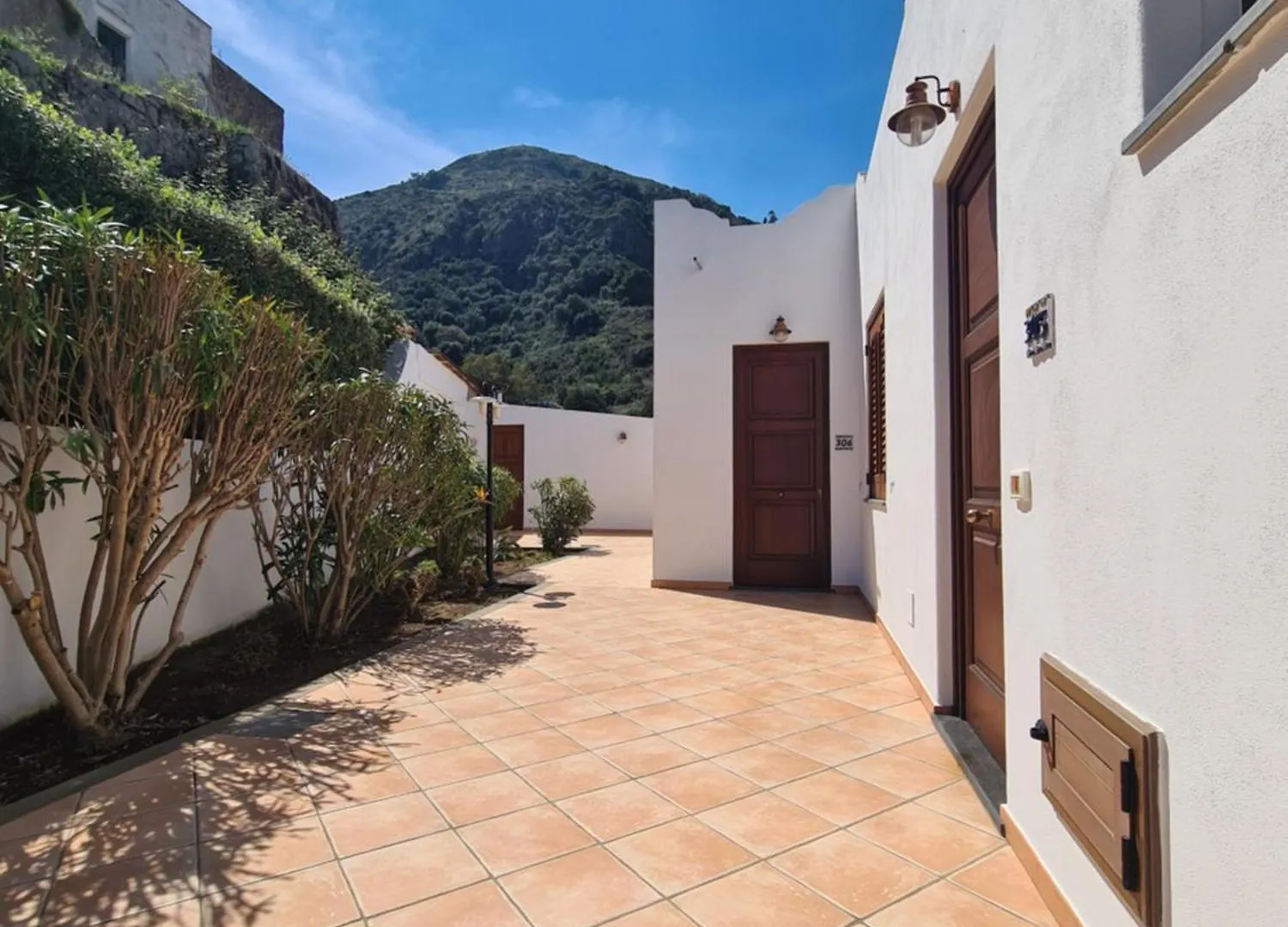 Affittacamere A F R O D I T E Città di Lipari